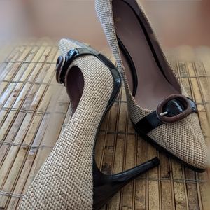 Calvin Klein Lola Pumps